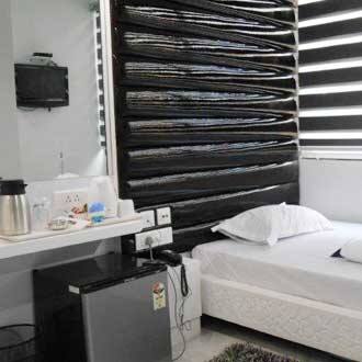 Hiland Inn, Kolkata 3
